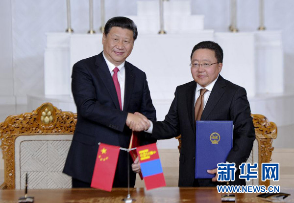 8月21日,国家主席习近平在乌兰巴托同蒙古国总