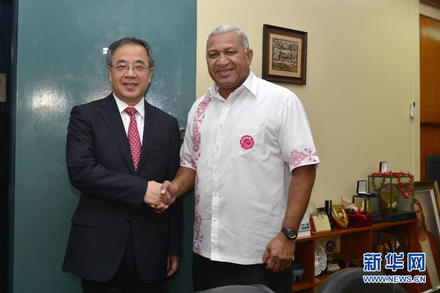 （XHDW）胡春华会见斐济总理姆拜尼马拉马