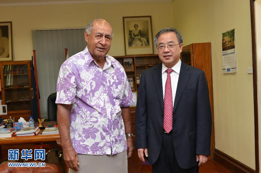 （XHDW）胡春华会见斐济总统奈拉蒂考