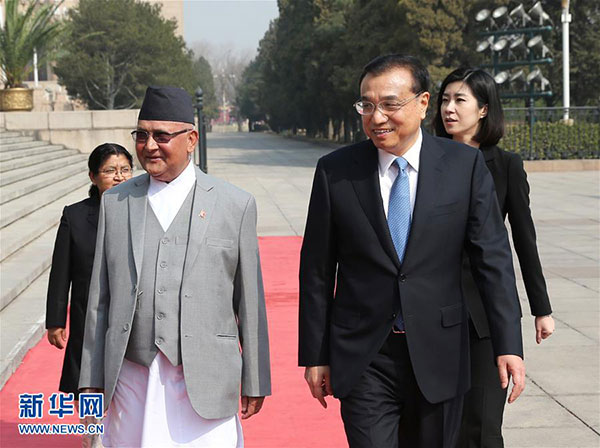  3月21日，国务院总理李克强在北京人民大会堂同来华进行正式访问并将出席博鳌亚洲论坛2016年年会的尼泊尔总理奥利举行会谈。 新华社记者庞兴雷 摄