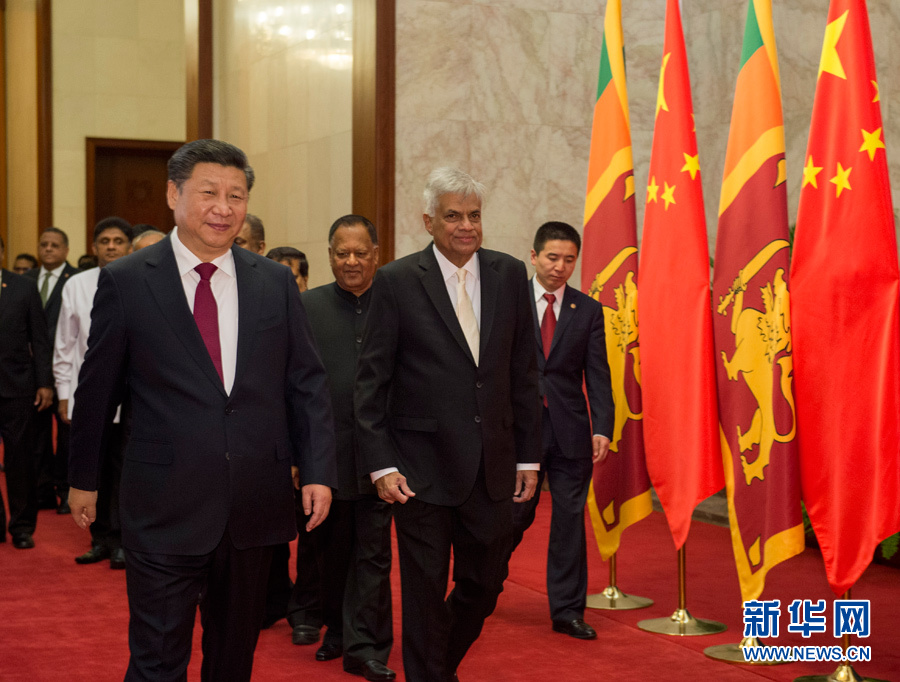 4月8日，中国国家主席习近平在北京人民大会堂会见斯里兰卡总理维克勒马辛哈。 新华社记者李学仁摄
