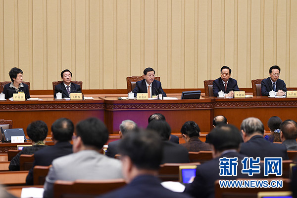 4月28日，十二届全国人大常委会第二十次会议在北京人民大会堂闭幕。张德江委员长主持会议。 新华社记者 谢环驰 摄