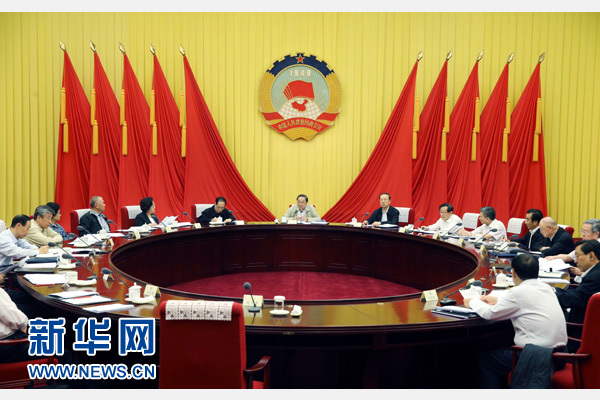 5月26日，全国政协主席俞正声在北京主持召开政协第十二届全国委员会第四十四次主席会议并讲话。 新华社记者 姚大伟 摄