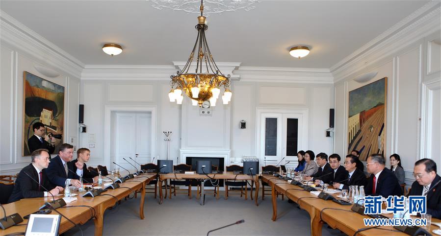 （XHDW）（3）赵洪祝率中共代表团访问丹麦