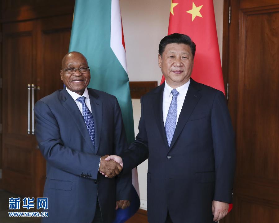 10月15日，国家主席习近平在印度果阿会见南非总统祖马。新华社记者兰红光摄 
