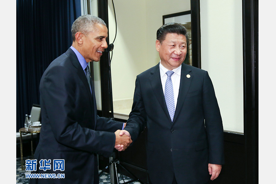11月19日，国家主席习近平在利马会见美国总统奥巴马。 新华社记者兰红光 摄