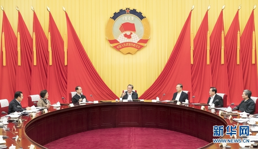 3月28日，全国政协主席俞正声在北京主持召开政协第十二届全国委员会第五十八次主席会议并讲话。新华社记者 丁海涛 摄