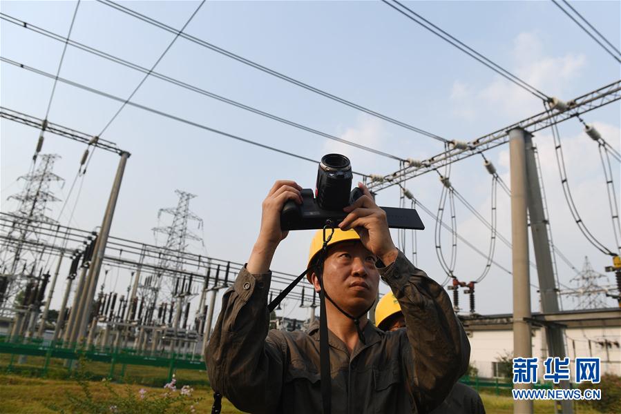 （社会）（1）浙江：高温持续 电网设备密集巡检