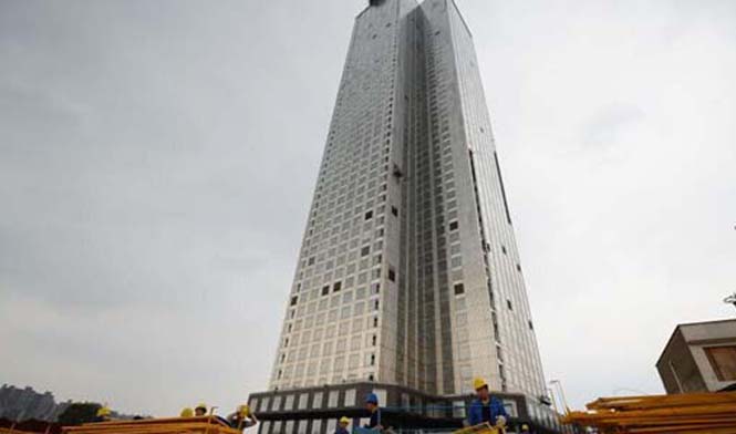 长沙一57层高楼12天建成 可抗9级地震