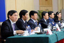 贵州代表团在梅地亚中心举行记者会