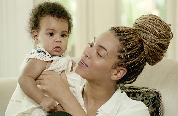 Beyonce with baby Blue Ivy
