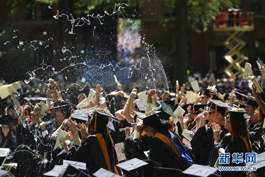 （国际）（2）美国耶鲁大学举行2014届毕业典礼