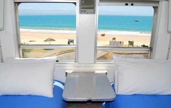 南非用废旧火车改造海滨酒店 客房最低价6英镑