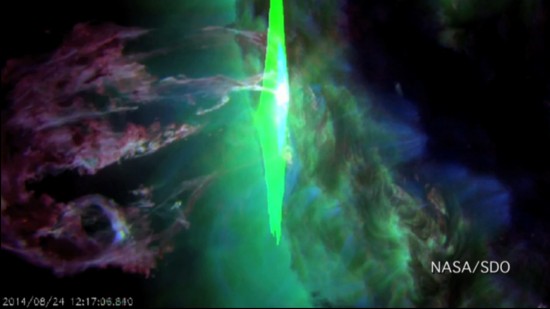 美宇航局拍摄太阳耀斑爆发震撼图像