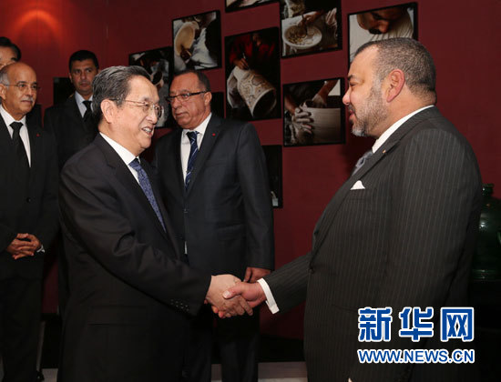 11月4日，全国政协主席俞正声在非斯会见摩洛哥国王穆罕默德六世。 新华社记者 刘卫兵 摄
