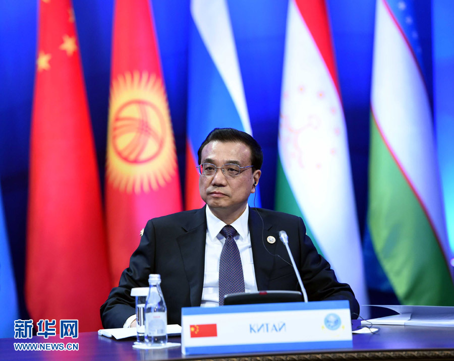 12月15日，中国国务院总理李克强在阿斯塔纳出席上海合作组织成员国政府首脑理事会第十三次会议。 新华社记者 饶爱民 摄