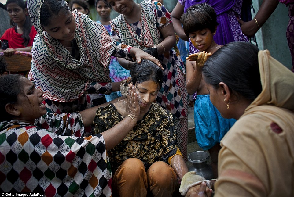 孟加拉国15岁新娘的悲惨命运