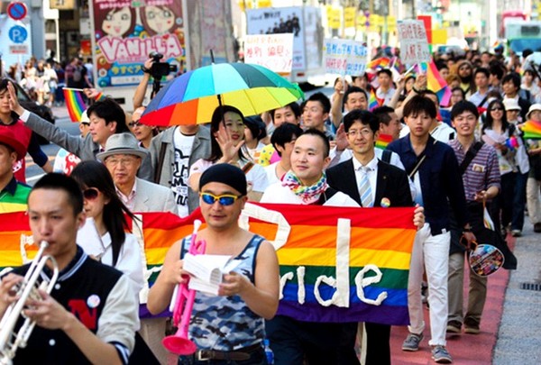 日本3000人游行呼吁理解性少数者 安倍夫人参加