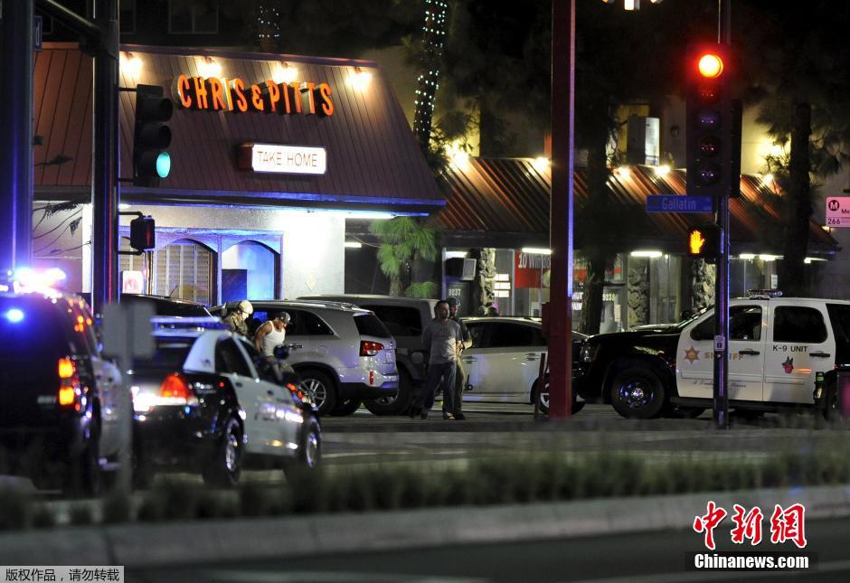 美国加州餐馆发生武装劫持人质事件(组图)
