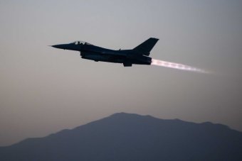 美军一架F16战机在阿富汗被击中美方数日后证实