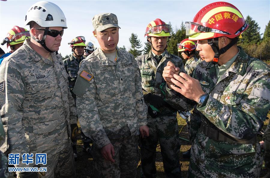 （国际）（4）中美两军在西雅图实兵演练人道主义救援减灾