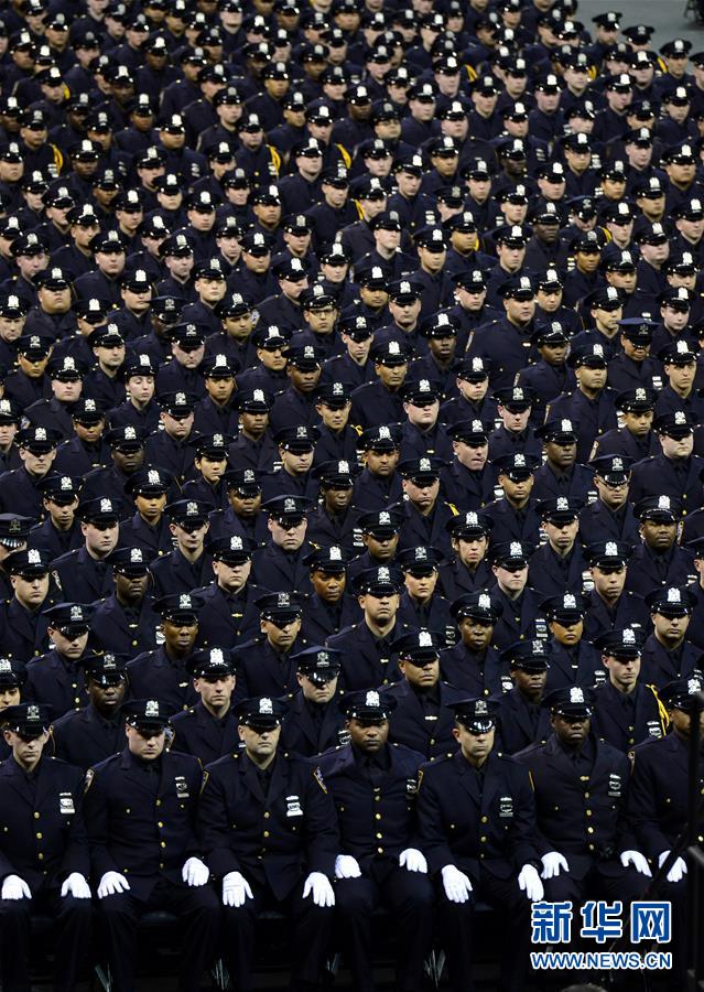 （国际）（5）纽约为1200名新警察举行毕业典礼