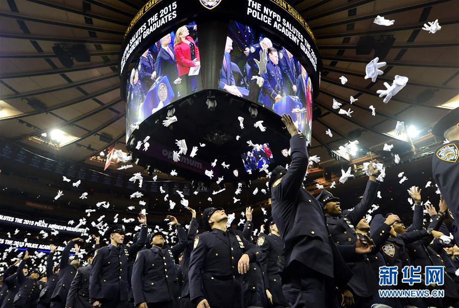 （XHDW）（3）纽约为1200名新警察举行毕业典礼