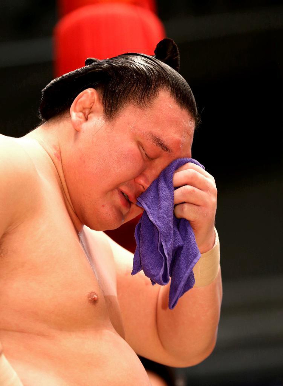 日本大相扑横纲白鹏第36次夺冠 刷记录