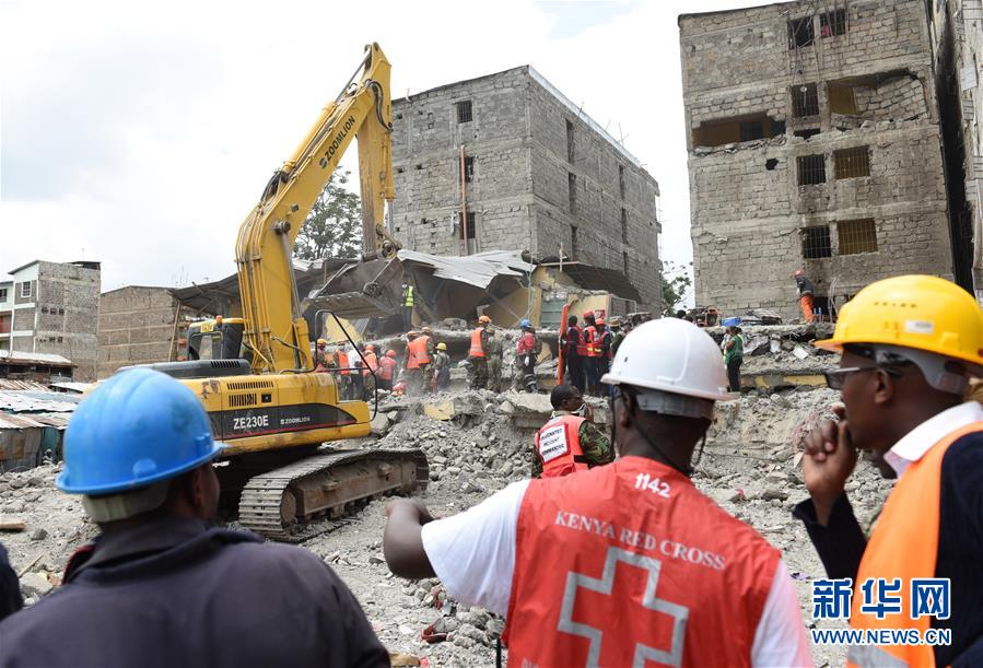 （国际）（4）肯尼亚首都暴雨成灾致房屋倒塌已有33人死亡