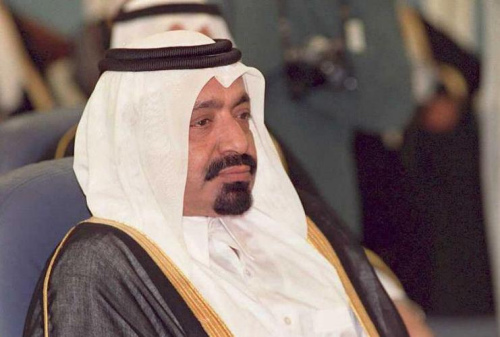 卡塔尔前埃米尔哈利法逝世享年84岁全国哀悼三天