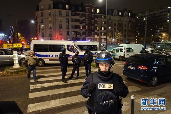（国际）（1）巴黎一家旅行社发生人质劫持事件