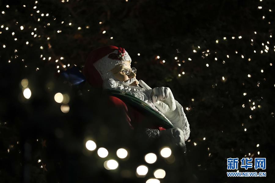 （国际）（8）纽约布鲁克林“圣诞村”的绚丽灯饰