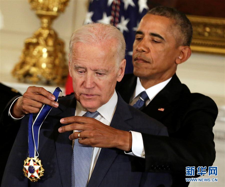 （外代一线）（2）奥巴马授予拜登“总统自由勋章”