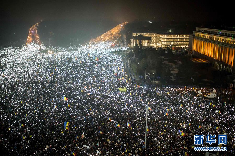 （外代一线）（3）罗马尼亚政府正式取消修改刑法的紧急政令