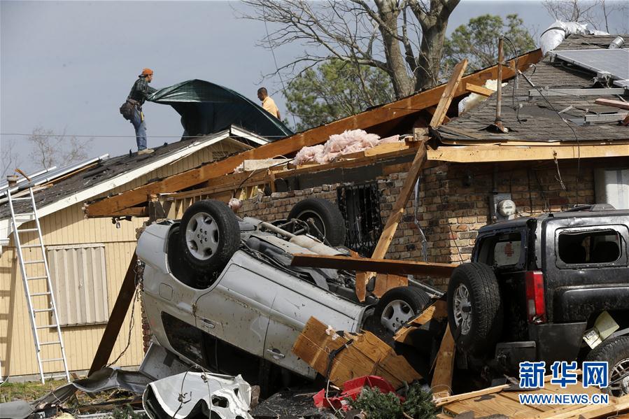 （外代一线）（7）美国路易斯安那州遭龙卷风袭击