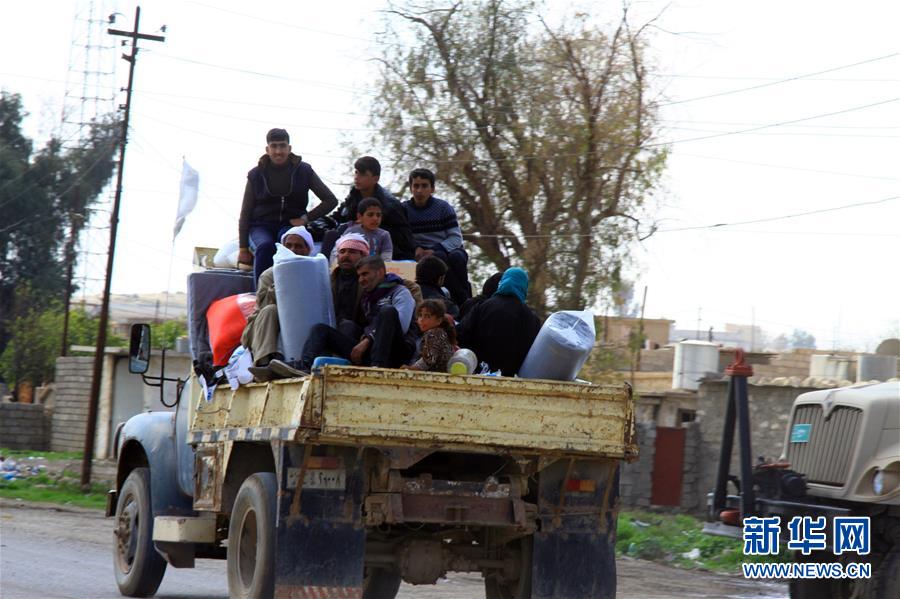 （国际）（5）大批平民从摩苏尔交战区撤离