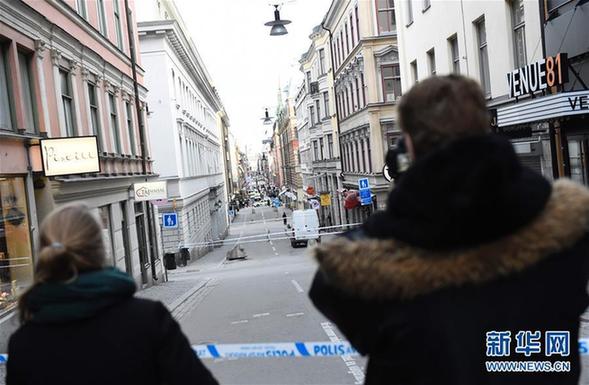 （外代一线）（6）瑞典卡车袭击事件死亡人数升至4人