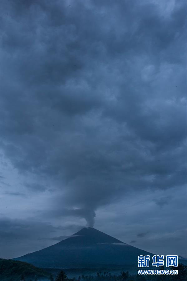 （国际）（7）巴厘岛火山持续喷发