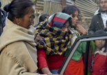 印度东北部发生6.8级地震 受伤民众前往医院
