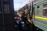 俄罗斯两列火车相撞 致4人死亡（高清）