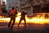 以色列空袭加沙 一肥皂厂起火浓烟滚滚 （高清）