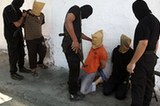 哈马斯公开处决7名以色列“间谍”(组图)