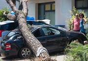 意大利威尼斯郊区遭遇龙卷风 致1死20伤