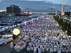 加拿大蒙特利尔玩优雅 5500人齐穿白衣共赴白色晚宴【高清组图】