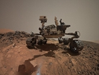 好奇号火星探测器首发低角度自拍