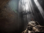 摄影师深入印尼洞穴拍绝美景象【高清组图】