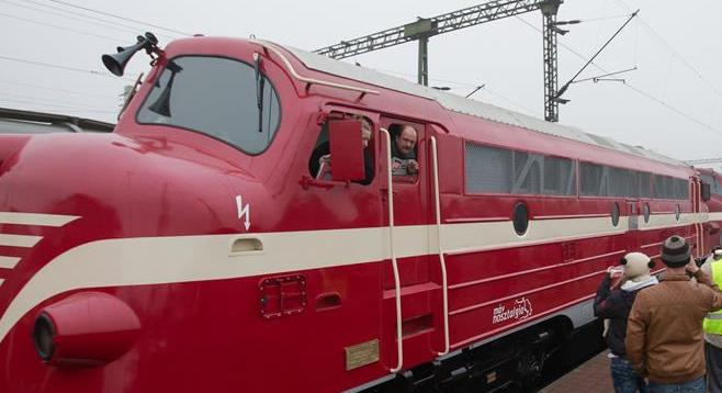 匈牙利：怀旧列车 高清