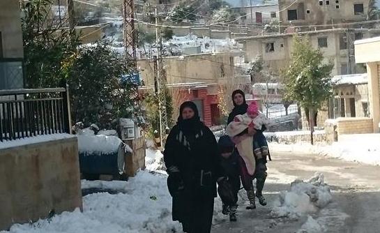 暴风雨雪肆虐下的叙利亚难民营见闻 高清