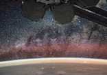 宇航员太空中拍地球壮美图 令人惊叹