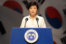 韩国总统敦促日本领导人纠正错误历史认识